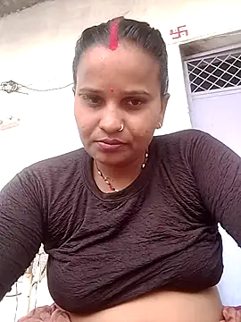 Shivani09900 online show from June 2026 06:07:01 AM