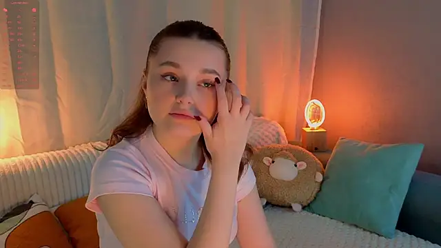 LorriMonz online show from June 2026 01:55:02 AM