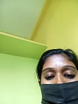 bannerjeesneha20 online show from April 2026 09:01:02 AM