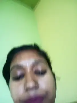 bannerjeesneha20 online show from April 2026 01:45:01 AM
