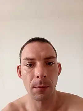 cezary24 online show from March 2026 07:58:01 AM