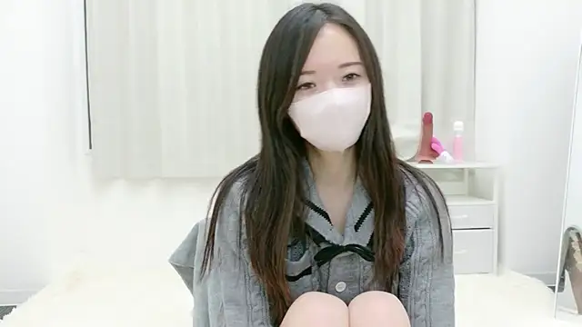 shinochan   online show from April 2026 01:42:02 PM