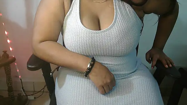 Snapshot of Choco_QueenX chatting on May 2026 02:56:02 PM Choco QueenX online show from May 2026 02:56:02 PM