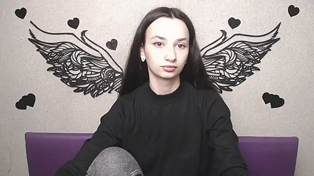 Je55icaBreeze online show from May 2026 10:53:01 AM