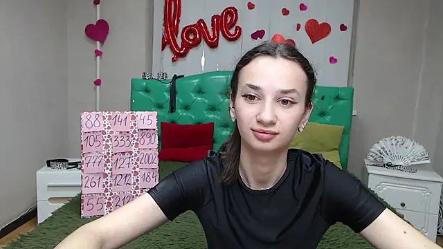 Je55icaBreeze online show from July 2026 05:21:02 AM