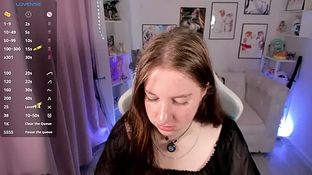 Elisabeth Binder online show from July 2026 03:31:02 AM
