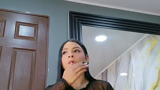 LindaFrancoo online show from May 2026 02:47:02 PM