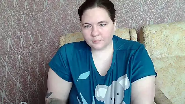 Snapshot of ElviraOreilllyX chatting on April 2026 08:48:01 AM ElviraOreilllyX online show from April 2026 08:48:01 AM