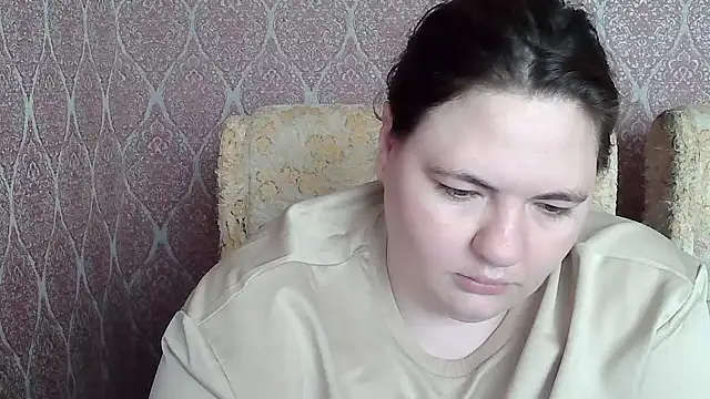 Snapshot of ElviraOreilllyX chatting on April 2026 08:24:01 AM ElviraOreilllyX online show from April 2026 08:24:01 AM