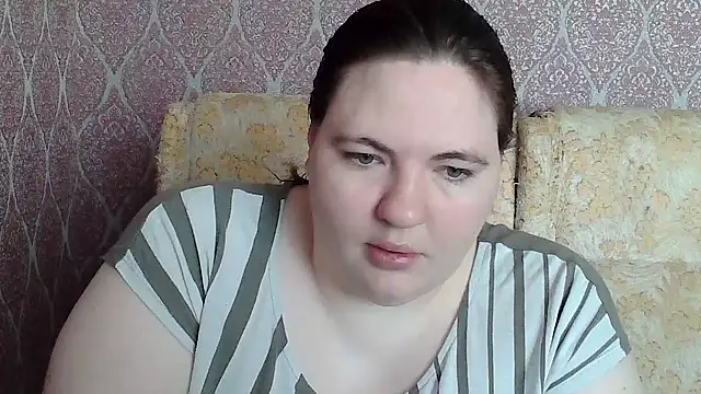 Snapshot of ElviraOreilllyX chatting on May 2026 06:53:01 AM ElviraOreilllyX online show from May 2026 06:53:01 AM