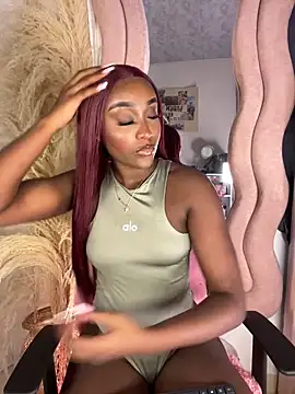 Snapshot of Barbie__02 chatting on April 2026 06:02:01 PM Barbie 02 online show from April 2026 06:02:01 PM