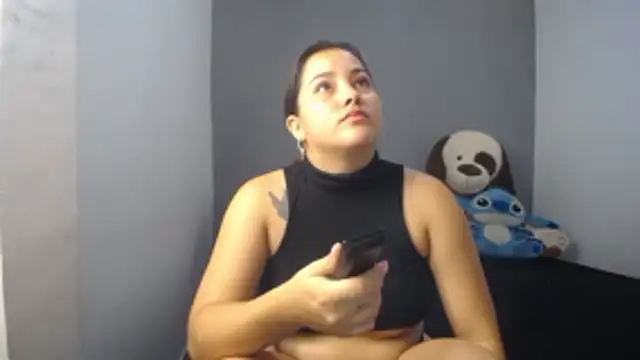 Snapshot of Ivanna_Vegax chatting on April 2026 04:37:01 PM Ivanna Vegax online show from April 2026 04:37:01 PM