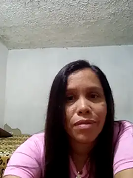 alexandra-queen online show from May 2026 06:06:01 PM
