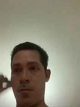 Gabriel leon33 online show from April 2026 05:21:01 AM