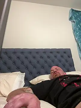 whitelioncody online show from May 2026 03:34:01 AM