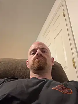 whitelioncody online show from May 2026 07:49:01 AM