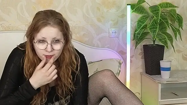 Sophie Starr online show from July 2026 04:06:02 AM