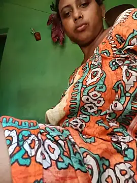 Snapshot of puja560 chatting on June 2026 09:15:02 AM puja560 online show from June 2026 09:15:02 AM
