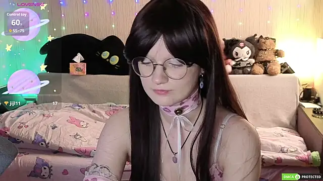 JulietFisher online show from April 2026 02:27:02 AM