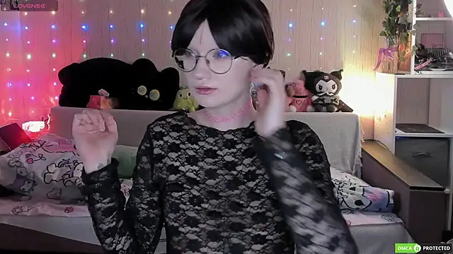 JulietFisher online show from May 2026 03:24:02 AM