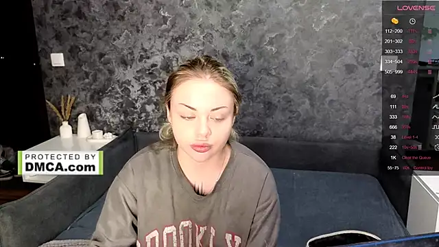 StasyLucke online show from May 2026 05:05:02 AM