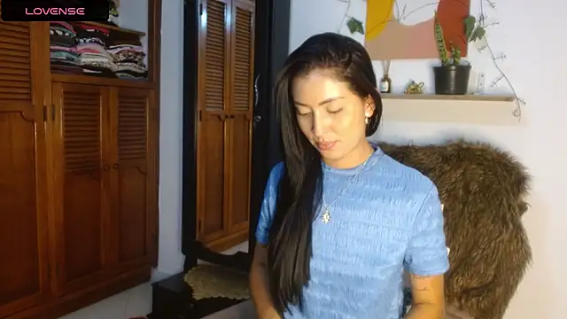 ivanna dl online show from May 2026 01:11:02 AM