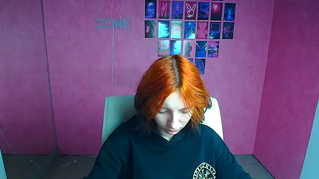 Snapshot of Butterfly_Milly chatting on May 2026 06:22:02 AM Butterfly Milly online show from May 2026 06:22:02 AM