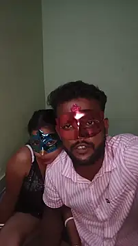 Snapshot of hornysofiya chatting on April 2026 05:39:01 PM hornysofiya online show from April 2026 05:39:01 PM