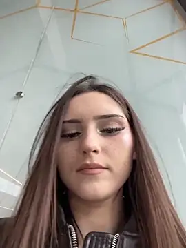 Snapshot of AnitaFly chatting on April 2026 10:47:02 AM AnitaFly online show from April 2026 10:47:02 AM