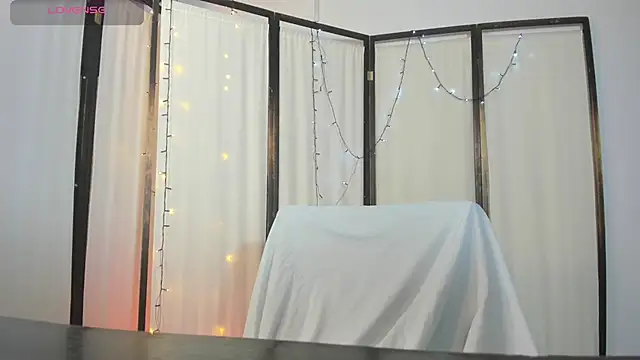 IslaScott online show from May 2026 03:08:01 PM