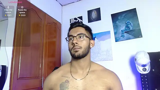 romanpearce  online show from June 2026 08:28:01 PM
