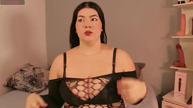 Ale Silvanna online show from May 2026 08:28:02 PM