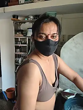 HeartlessGirl online show from June 2026 09:23:02 AM