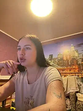 Avellya online show from March 2026 09:53:02 PM