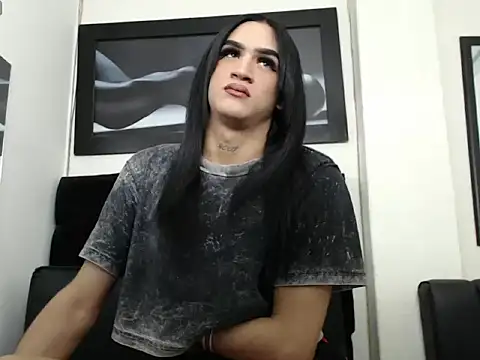 karla lovera online show from July 2026 08:26:02 PM