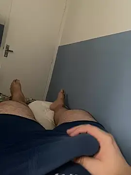 Snapshot of safadogggg chatting on March 2026 01:28:01 PM safadogggg online show from March 2026 01:28:01 PM