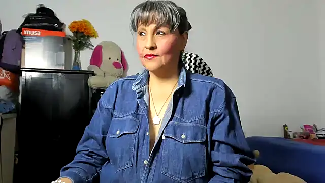 Merlyna Goldenss online show from April 2026 04:30:02 AM