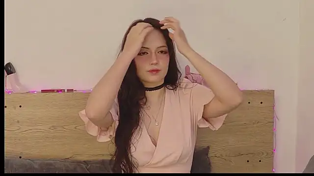 Sweet Alice S online show from May 2026 09:25:01 AM
