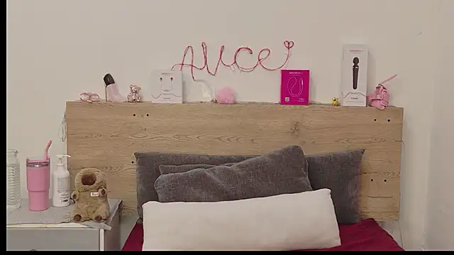 Sweet Alice S online show from May 2026 09:13:01 PM