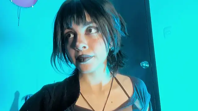 Nyxara- online show from June 2026 11:22:02 PM