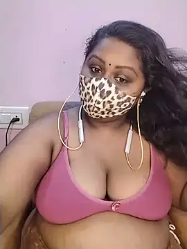 Snapshot of Tamil-Dhara chatting on June 2026 04:33:01 PM Tamil-Dhara online show from June 2026 04:33:01 PM