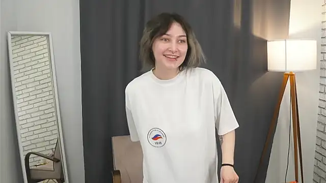 WavaMaddison online show from March 2026 03:34:01 AM