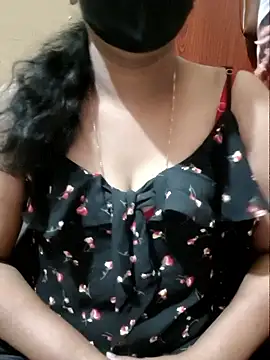 Snapshot of Latha_lovely chatting on May 2026 03:11:01 PM Latha lovely online show from May 2026 03:11:01 PM