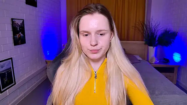 SherriButlers online show from May 2026 05:01:02 AM