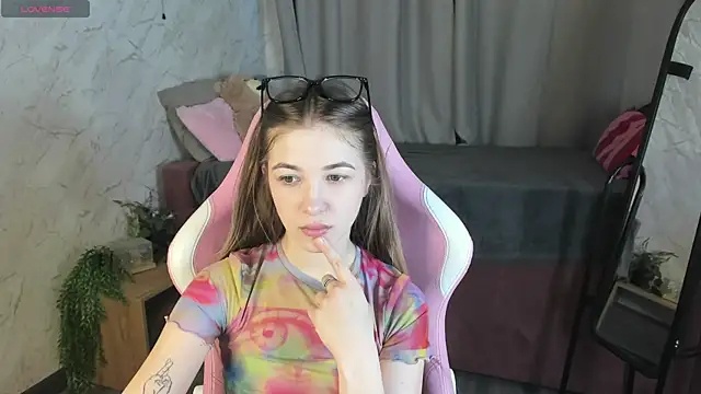 Snapshot of Miss_Shanel chatting on April 2026 01:01:01 AM Miss Shanel online show from April 2026 01:01:01 AM