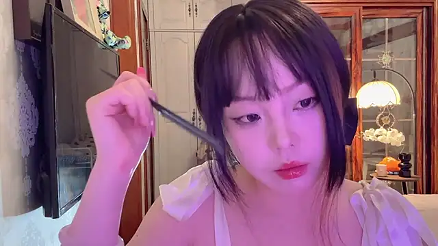 thelittlexx online show from May 2026 07:35:02 AM