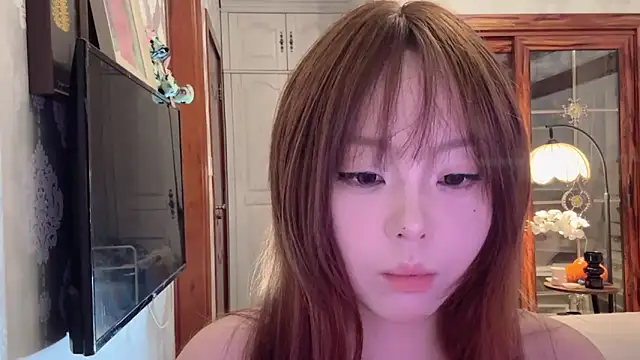 thelittlexx online show from May 2026 07:36:02 AM