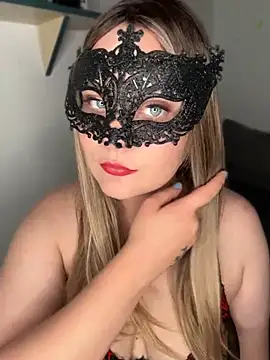 Snapshot of Blonde_Cougar chatting on May 2026 08:27:02 PM Blonde Cougar online show from May 2026 08:27:02 PM