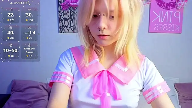 Snapshot of PerryKitty chatting on June 2026 04:02:01 PM PerryKitty online show from June 2026 04:02:01 PM