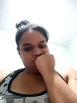 Snapshot of sexybronwgirl chatting on April 2026 06:03:02 AM sexybronwgirl online show from April 2026 06:03:02 AM